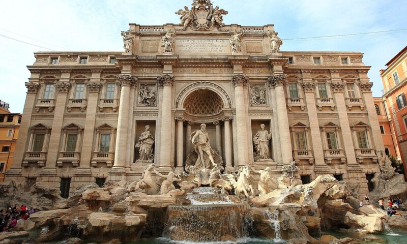 Vacanțe mai scumpe în Italia. Turiștilor li se vor lua taxe mai mari