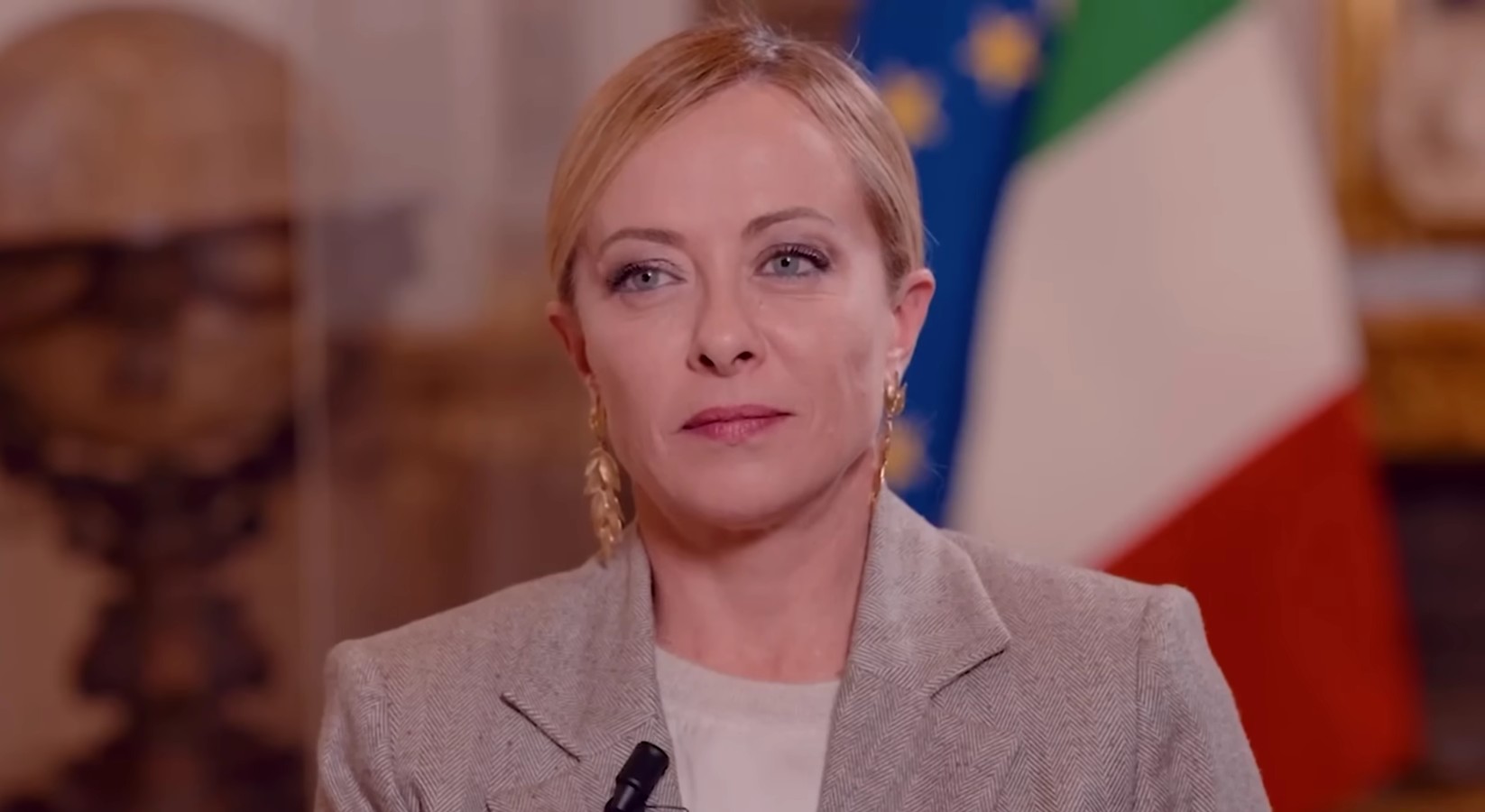 Giorgia Meloni critică declarațiile lui Donald Trump la adresa Papei Leon: „Sunt inacceptabile”