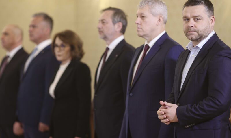 Raluca Turcan, avertisment pentru Pauliuc și Predoiu. Ce spune despre o guvernare cu PSD