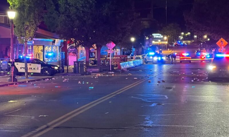 Noapte de coșmar la Universitatea Indiana. Nouă oameni au fost împușcați