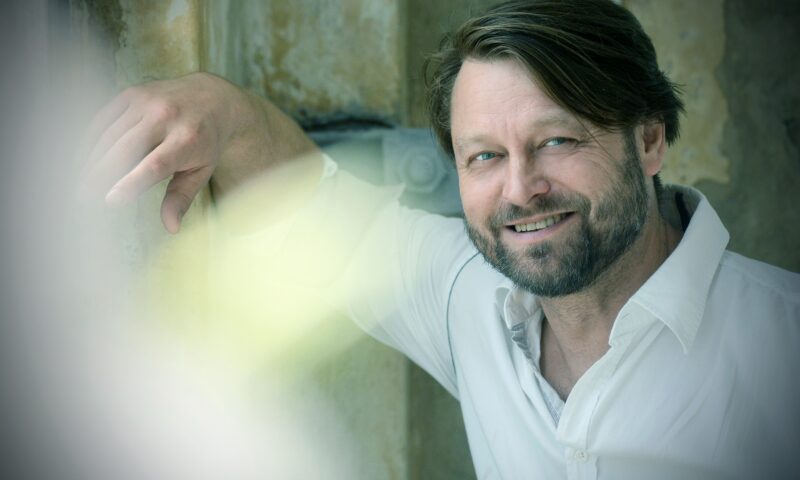 Apariția unui nou partid maghiar în România, care va rivaliza cu UDMR, semnalată de presa ungară