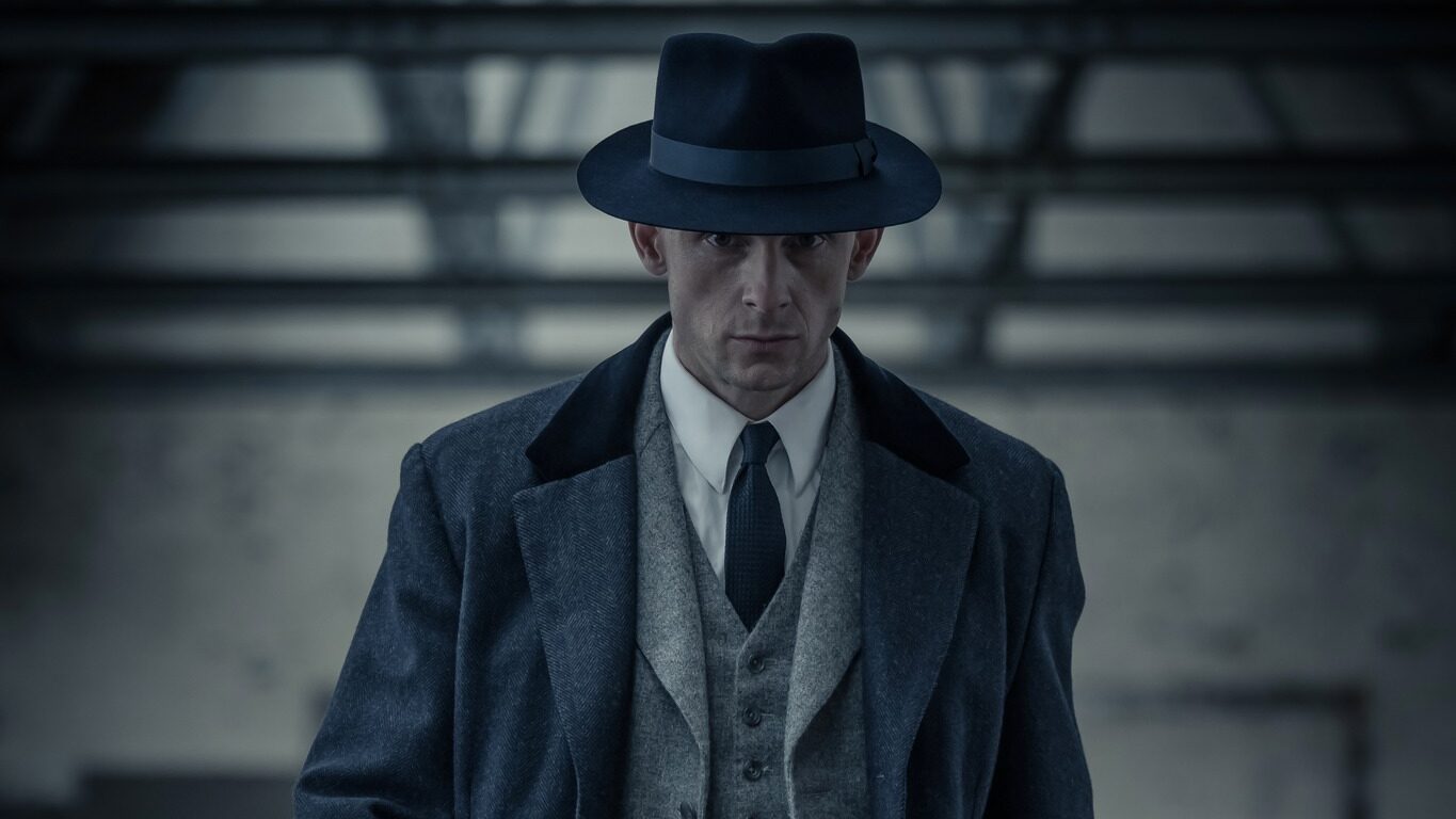 Universul Peaky Blinders continuă. Jamie Bell intră în jocul bandelor din Birmingham