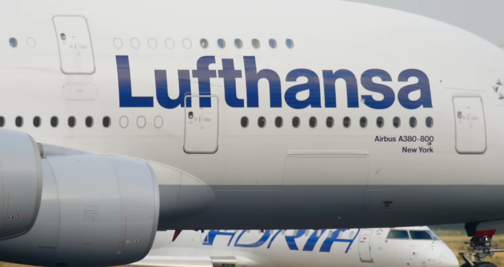 Lufthansa se confruntă cu un val de critici. Investitorii germani amenință cu tăierea afacerilor la Cluj