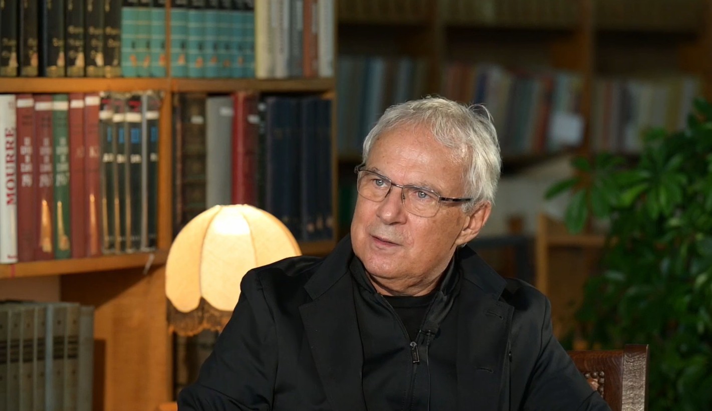 Noul președinte al Academiei Române vrea sancționarea profesorilor coordonatori în cazurile de plagiat