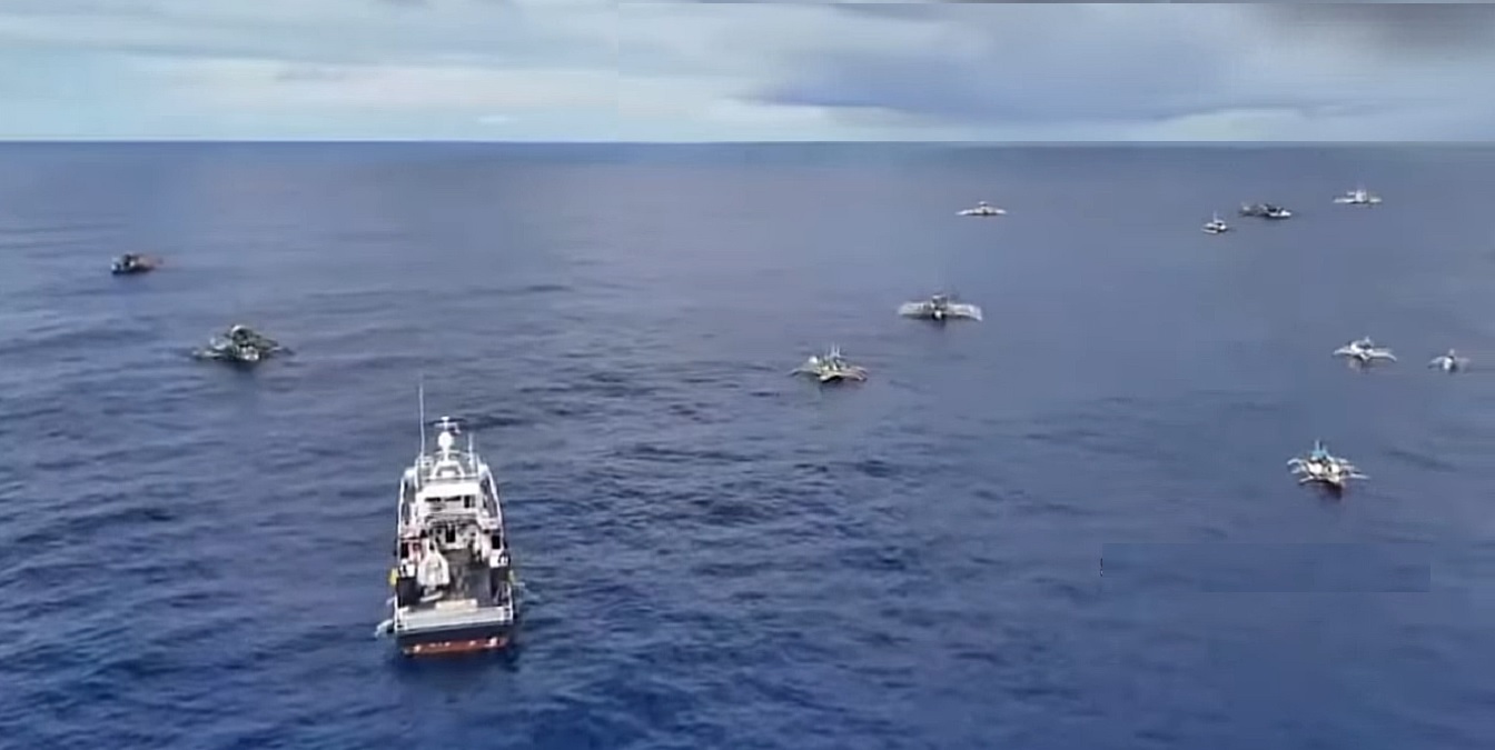 Nave China în Scarborough Shoal
