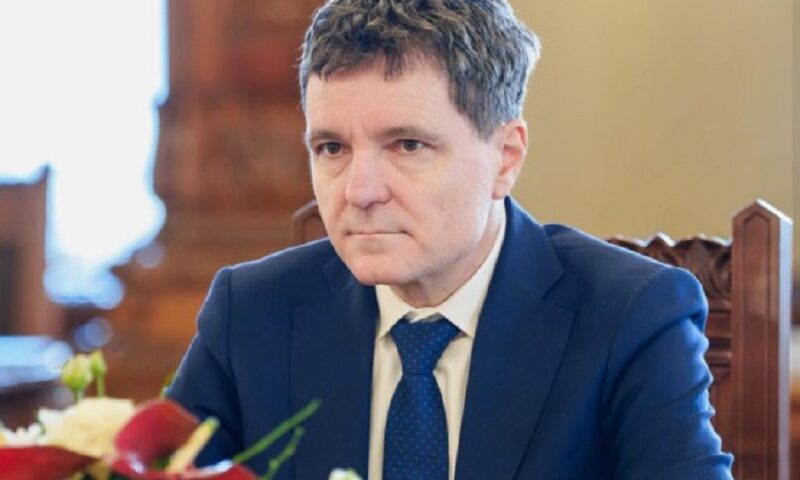 Încep consultările pentru viitoarea formulă de guvernare. Liderii PSD, PNL, UDMR și USR, așteptați la Cotroceni