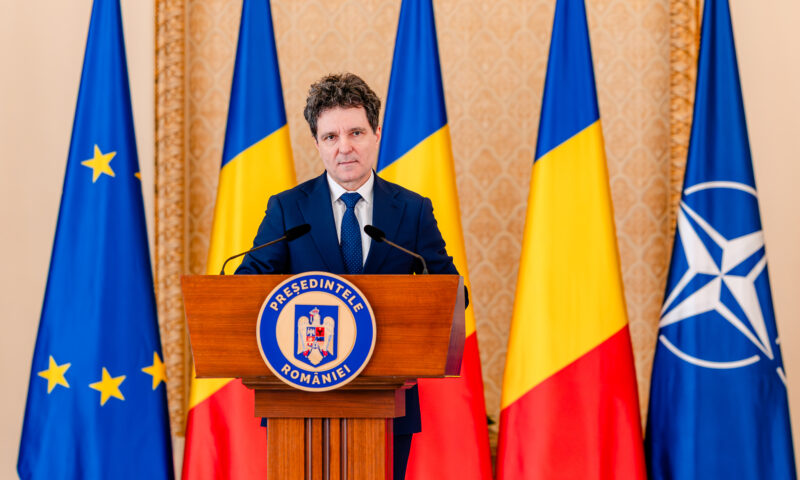 Robert Turcescu: Vreau să aflăm cine sunt finanțatorii campaniei lui Nicușor Dan