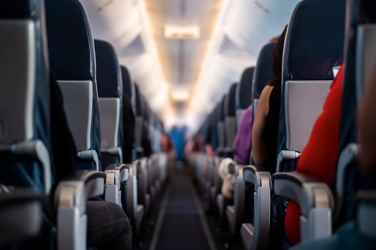 O companie aeriană spaniolă cere bani în plus clienților care și-au cumpărat deja bilete