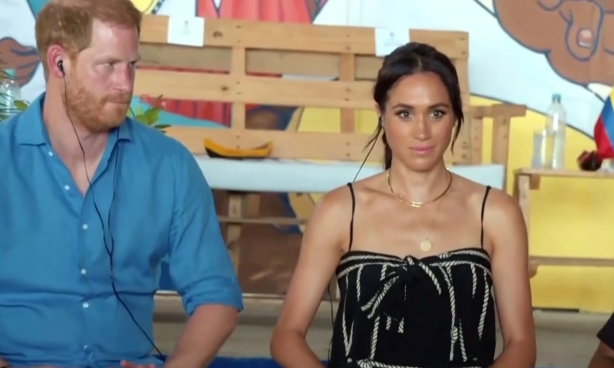 Prințul Harry și Meghan Markle, acuzați că folosesc titlurile regale în activități cu miză comercială, la vizita din Australia