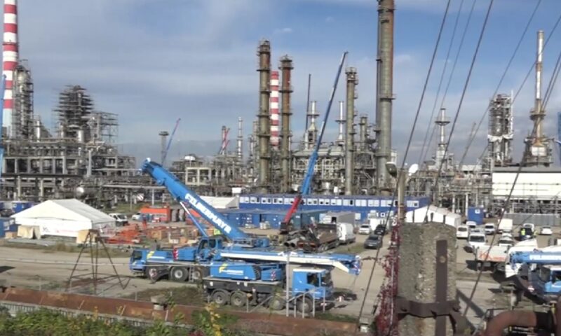 Rafinăria Petrotel Lukoil a intrat în insolvență din cauza datoriilor gigant și a sancțiunilor internaționale