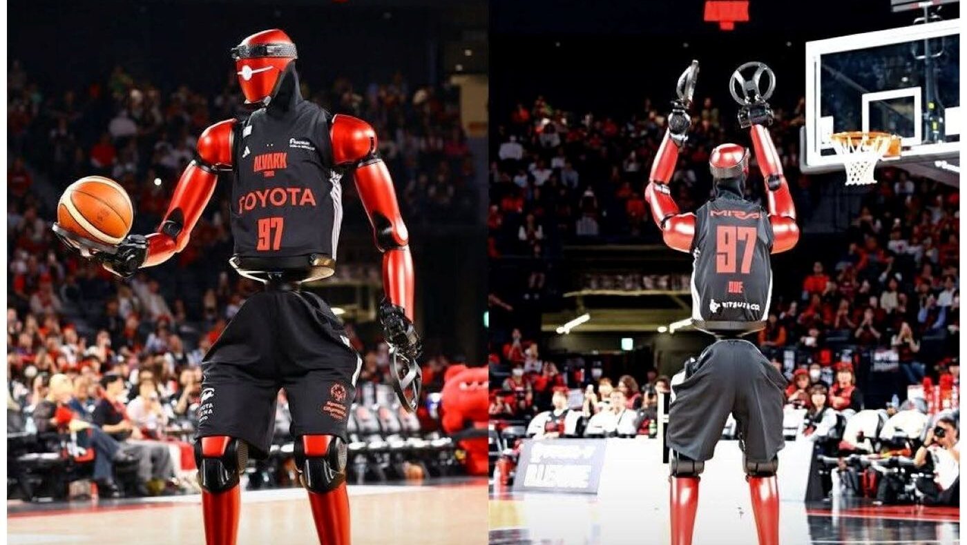 Robotul de la Toyota Motor Corporation a învățat singur să joace baschet 