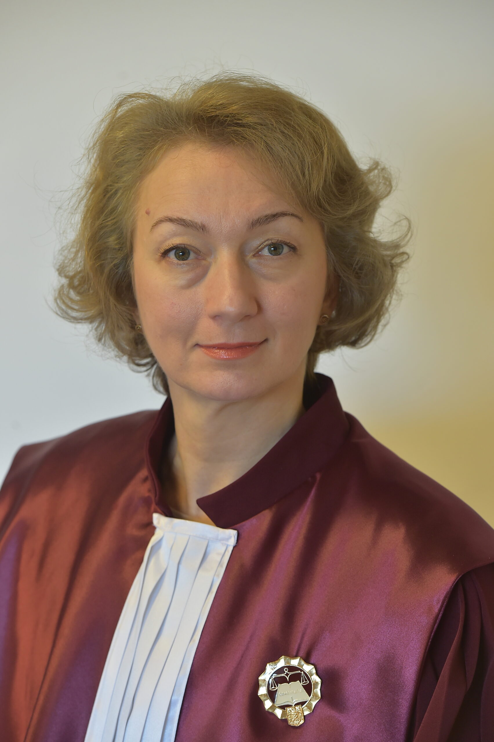 Simina Tănăsescu