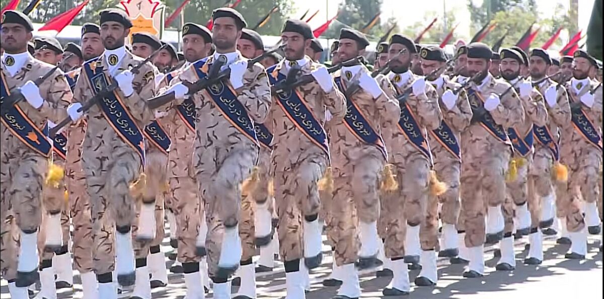 Iranul lansează mobilizarea „Janfada”, în așteptarea atacului american