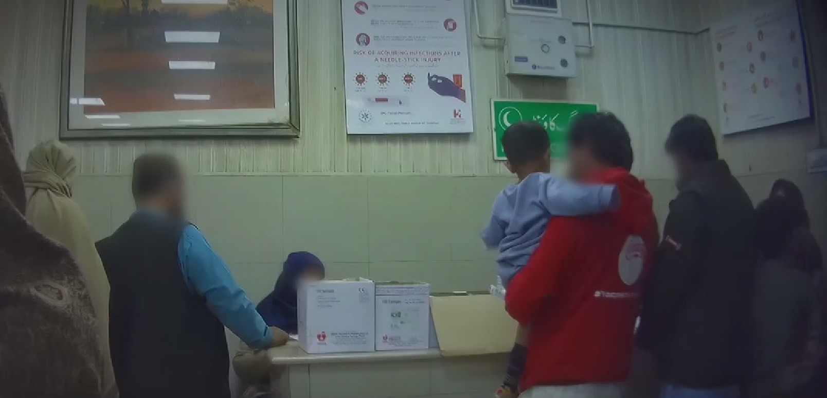 Focar de HIV în rândul copiilor din Pakistan. Un spital de stat a reutilizat seringile