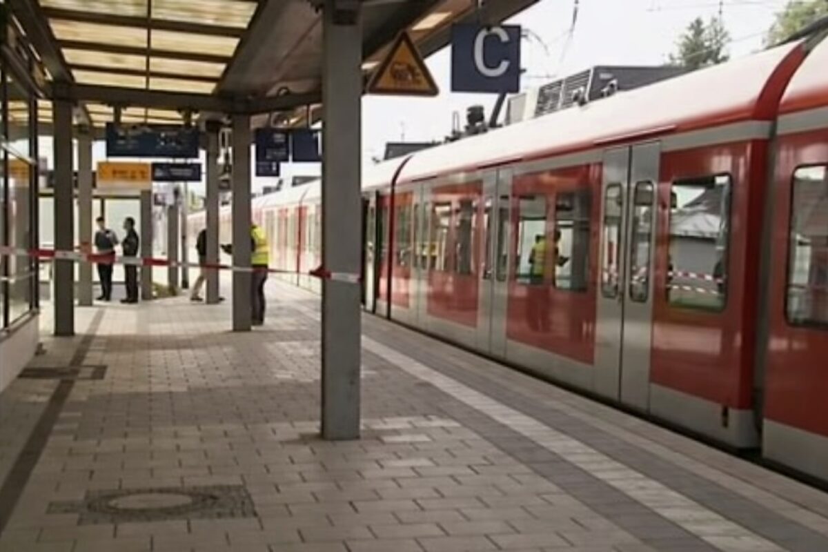 Atac cu petarde într-un tren de mare viteză din Germania. Autorul avea și un cuțit în rucsac. Poliția nu dă date despre suspect