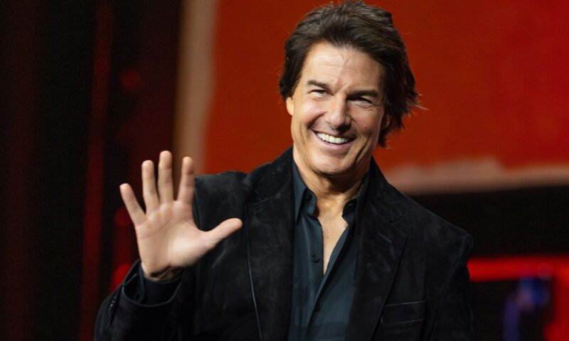Tom Cruise trece printr-una dintre cele mai dramatice transformări ale carierei sale. Video