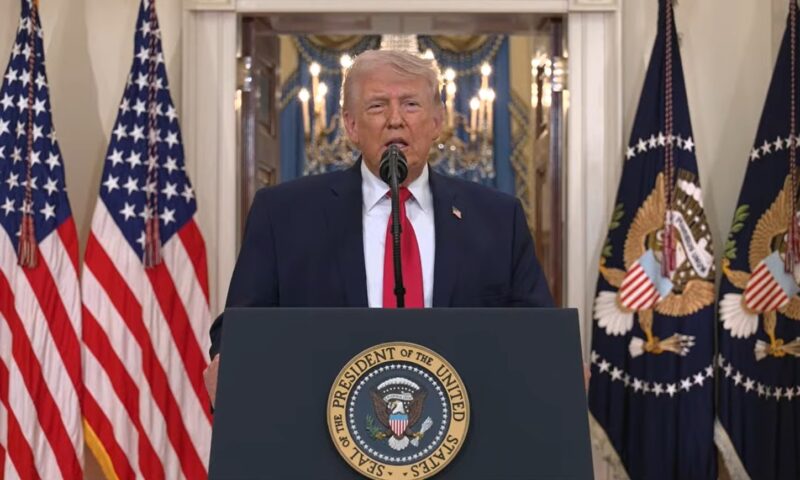 Donald Trump respinge furios contrapropunerea Iranului. Cer despăgubiri de război și controlul asupra strâmtorii