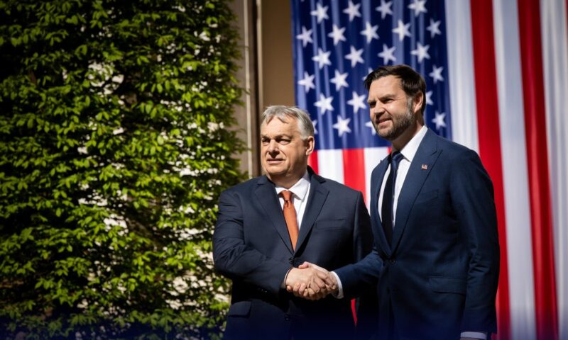 Viktor Orban renunță la mandatul de deputat după înfrângerea electorală