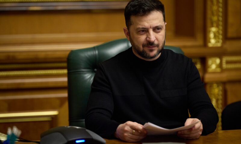 Volodimir Zelenski a semnat decretul. Limba rusă își pierde statutul protejat în Ucraina