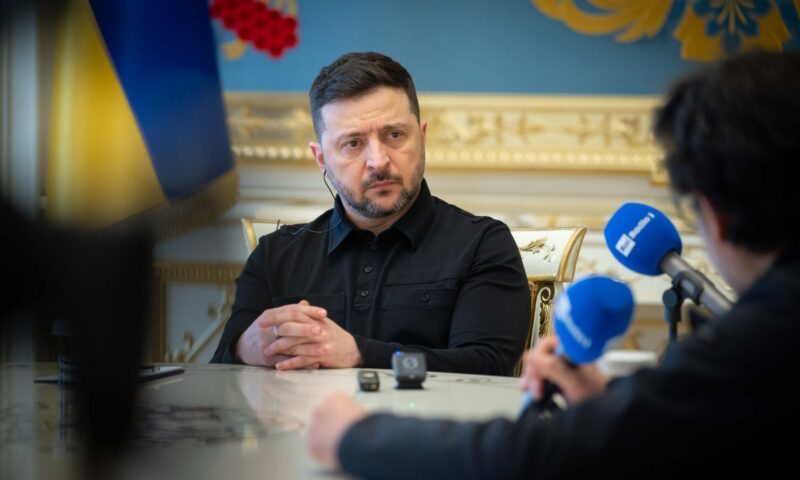 Tensiuni între Polonia și Ucraina după o decizie a lui Zelenski. Premierul Tusk cere dialog între cele două state