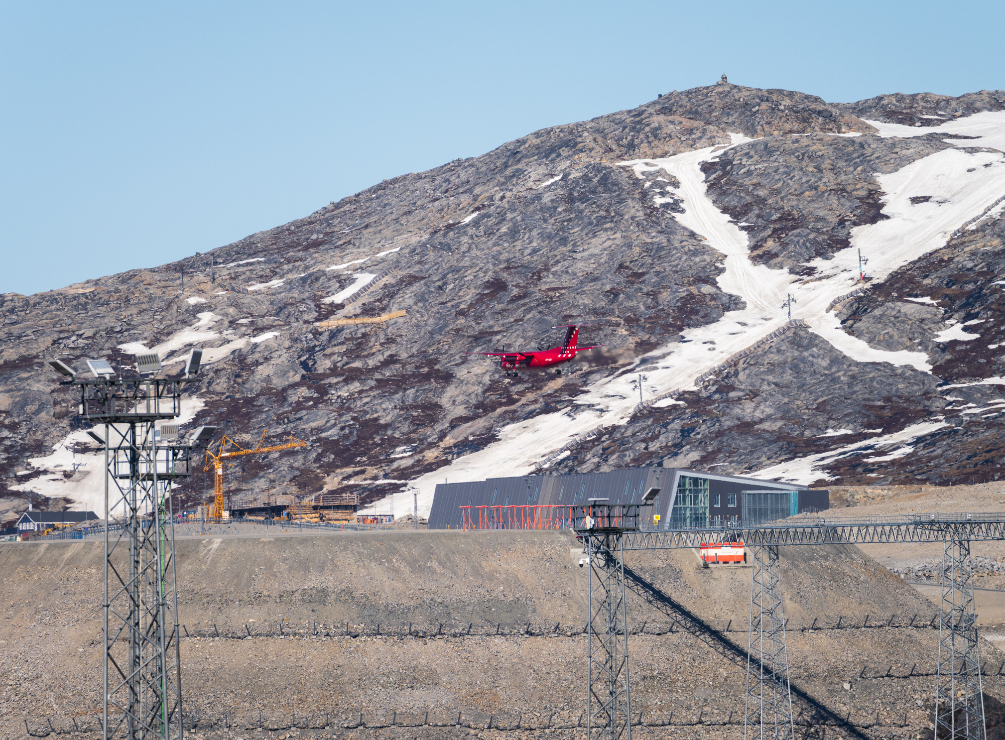 Amenințare cu bombă la aeroportul din Nuuk. O persoană a fost arestată, iar terminalul a fost evacuat