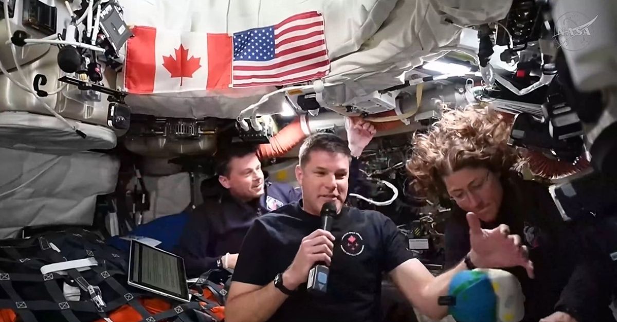 Zborul istoric spre Lună al Artemis II, afectat de o defecțiune la toaleta capsulei Orion