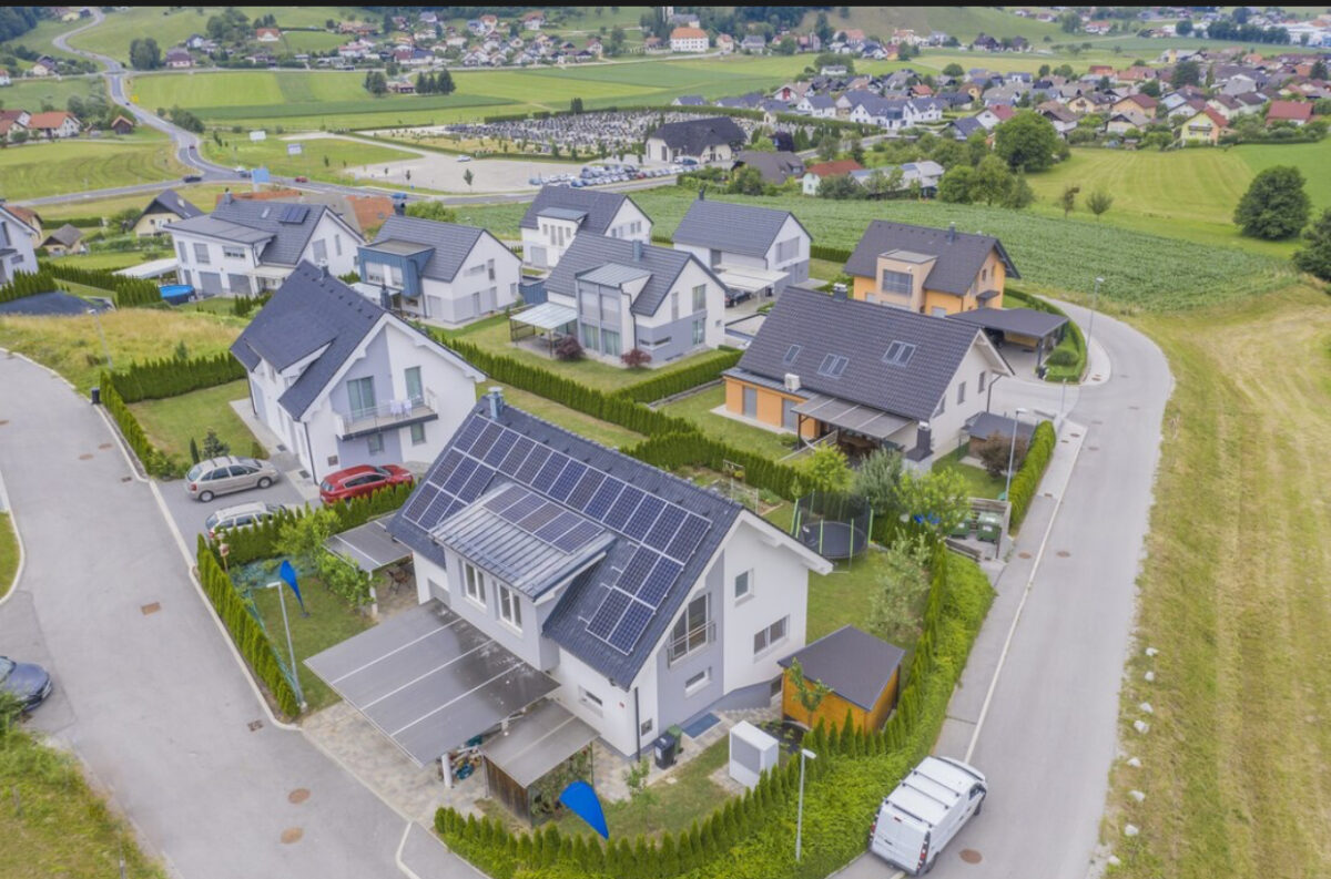 Cum te ajută certificatul energetic să vinzi o locuință la un preț mai mare. Ghid complet pentru proprietari