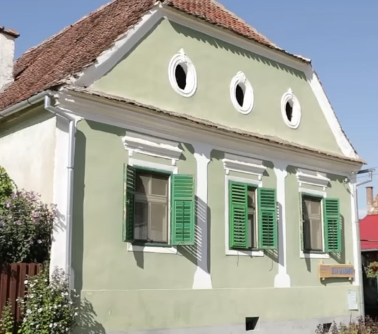 Casele săsești, tot mai căutate de românii care vor să fugă de agitația orașelor. Ce cheltuieli implică o astfel de achiziție