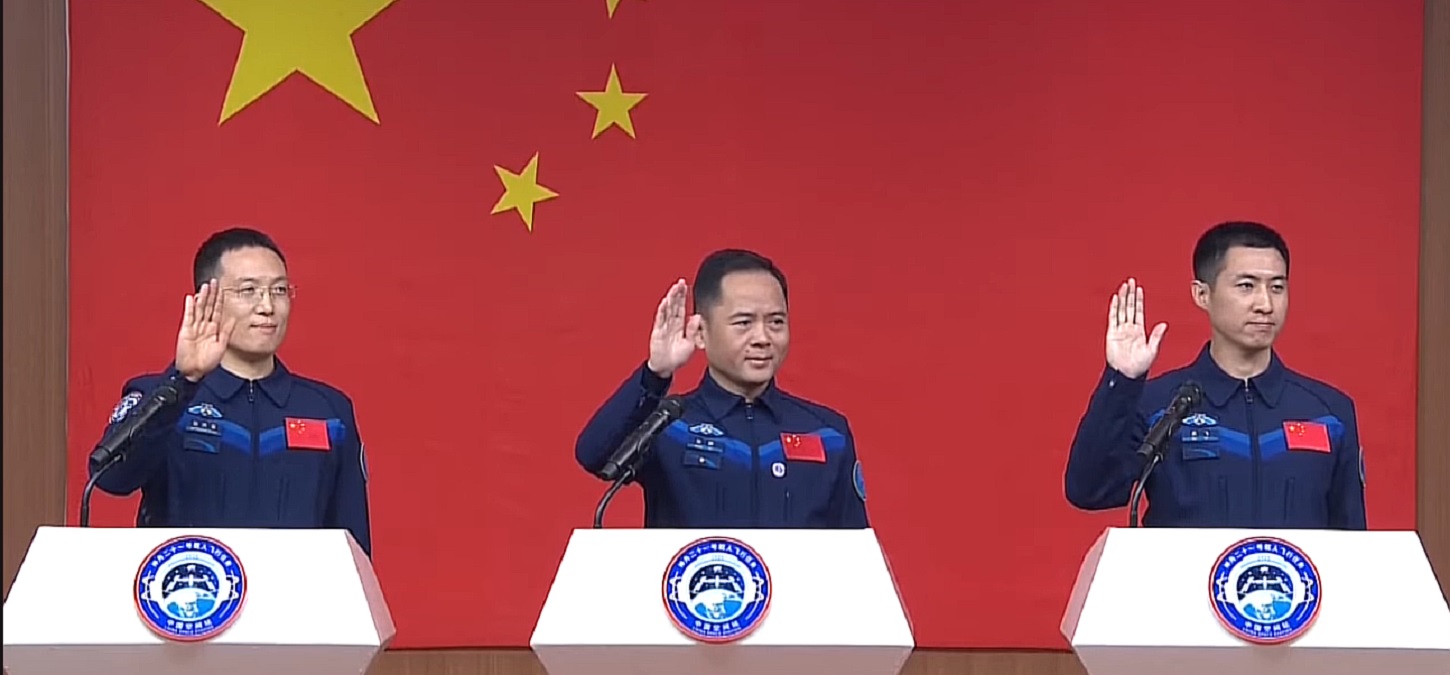 China prelungește cu o lună misiunea Shenzhou-21 în spațiu pentru testarea zborurilor de lungă durată