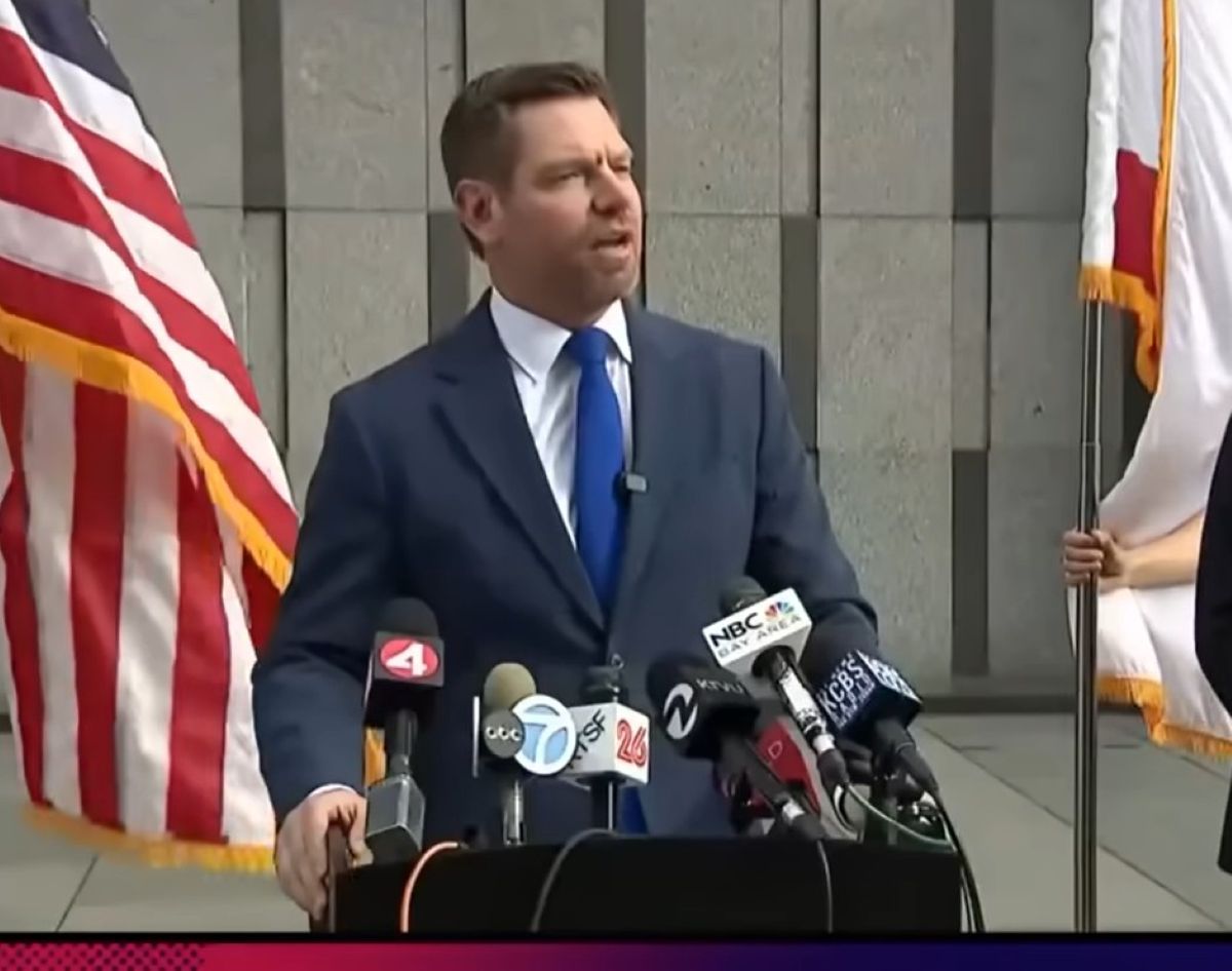 Democratul Eric Swalwell nu mai candidează la funcția de guvernator al Californiei din cauza scandalului de agresiune sexuală