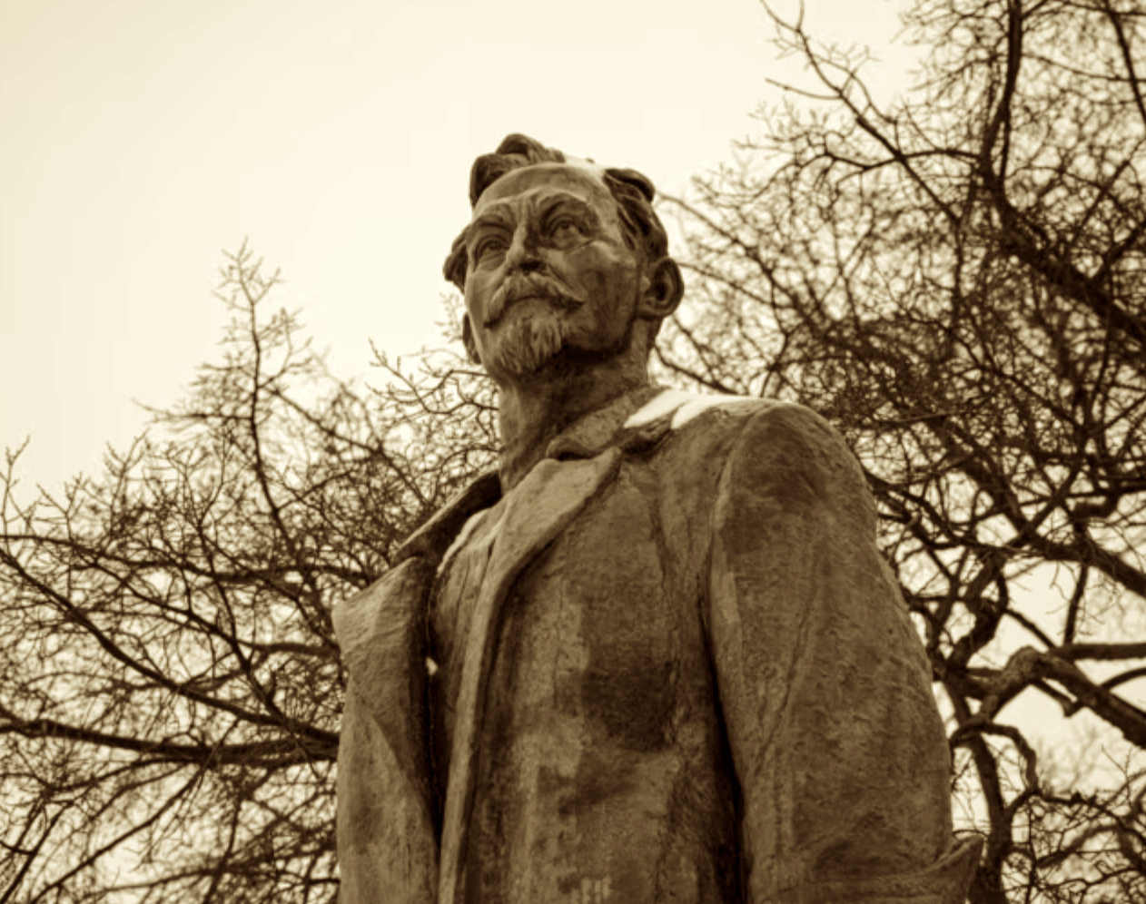 Statuia lui Felix Dzerjinski din Piața Roșie
