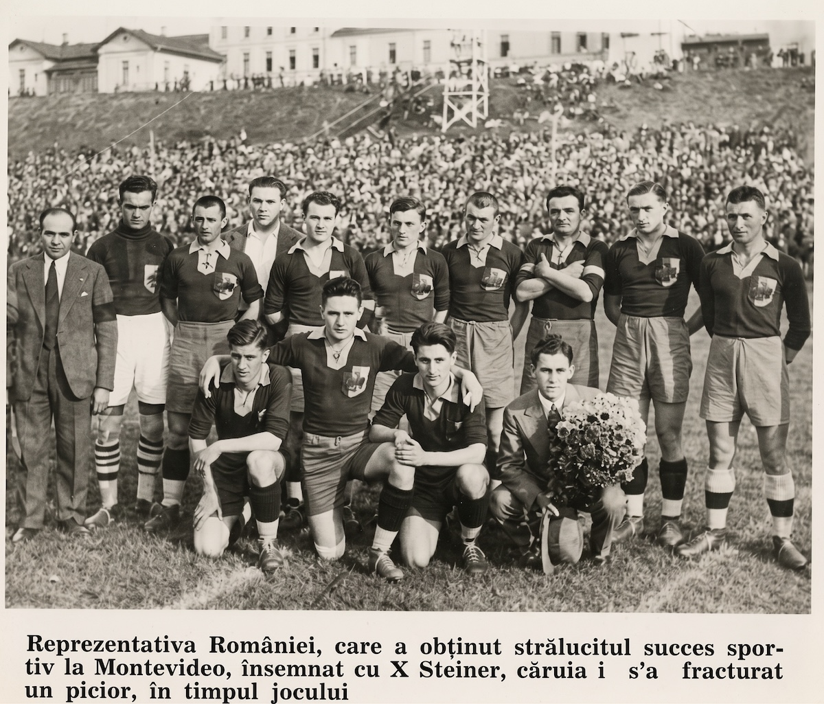 România a fost la primul campionat mondial de fotbal. În 1930, echipa deplasată în Uruguay avea parte de aventuri incredibile