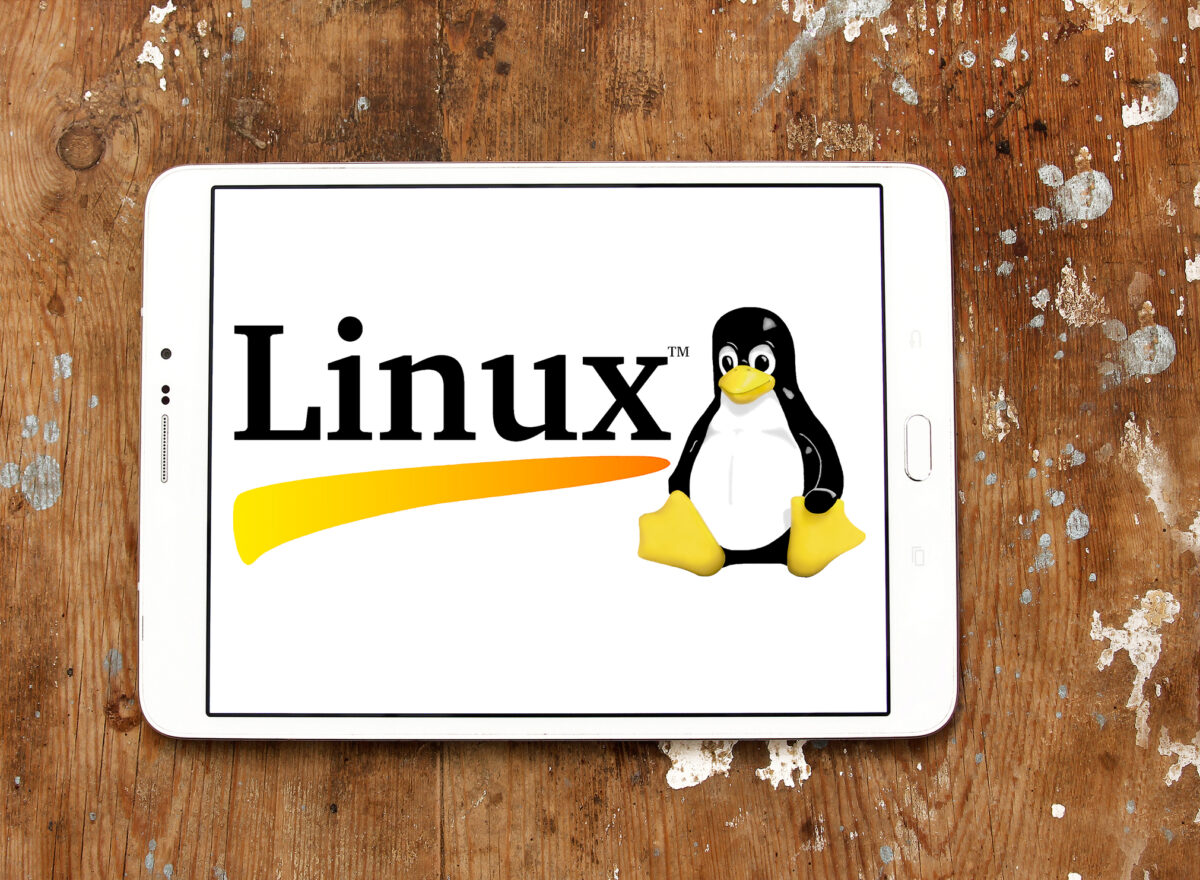 Franța anunță că renunță la Windows în favoarea Linux