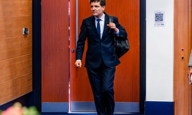 Nicușor Dan i-a răspuns lui George Simion, după ce liderul AUR l-a numit „paraplegic”