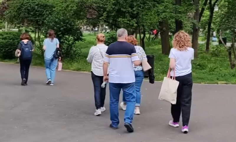 Românii, tot mai sceptici în privința viitorului potrivit unui sondaj IRSOP