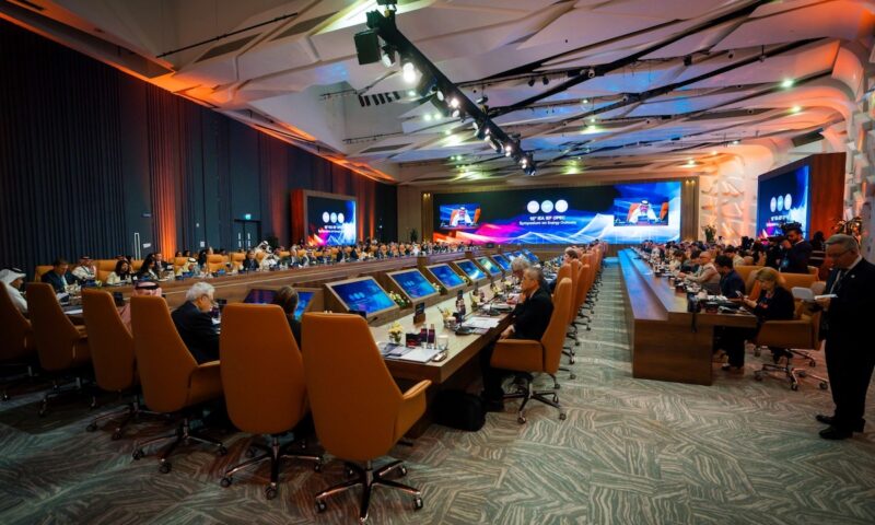 Lovitură pentru OPEC. De ce Emiratele Arabe Unite părăsesc cartelul petrolier în timpul crizei din Orientul Mijlociu