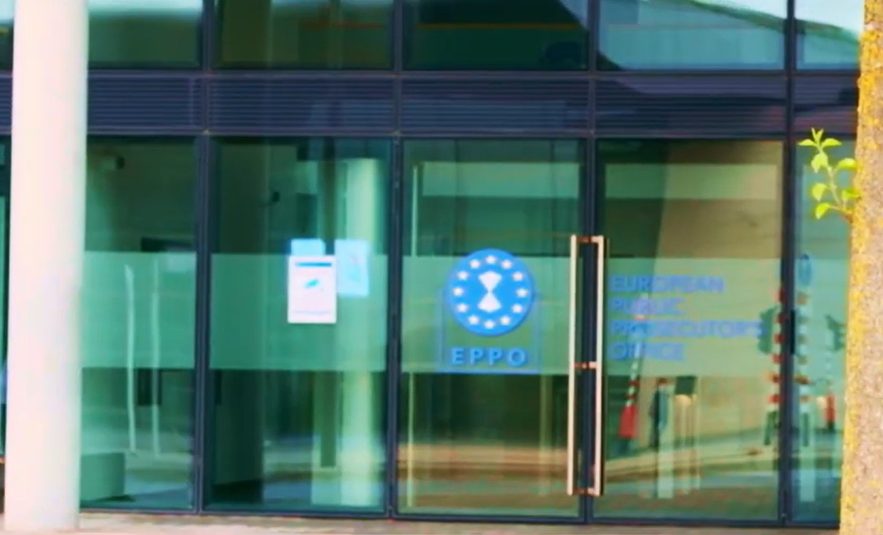 Parchetul European a deschis o anchetă privind achiziția microbuzele electrice școlare prin PNRR