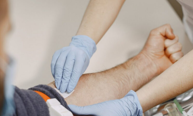 Analizele medicale în 2026. Prețuri, opțiuni și diferențe între stat și privat