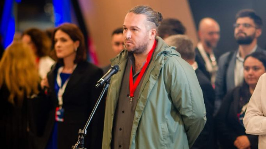 Jurnalistul Sebastian Zachmann a demisionat de la Prima TV și din funcția de redactor-șef al publicației Cotidianul