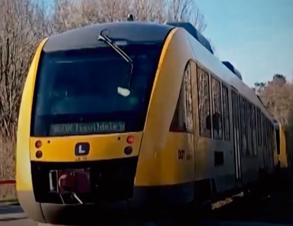 Accident feroviar în Danemarca. Cel puțin 17 călători au fost răniți după ciocnirea a două trenuri