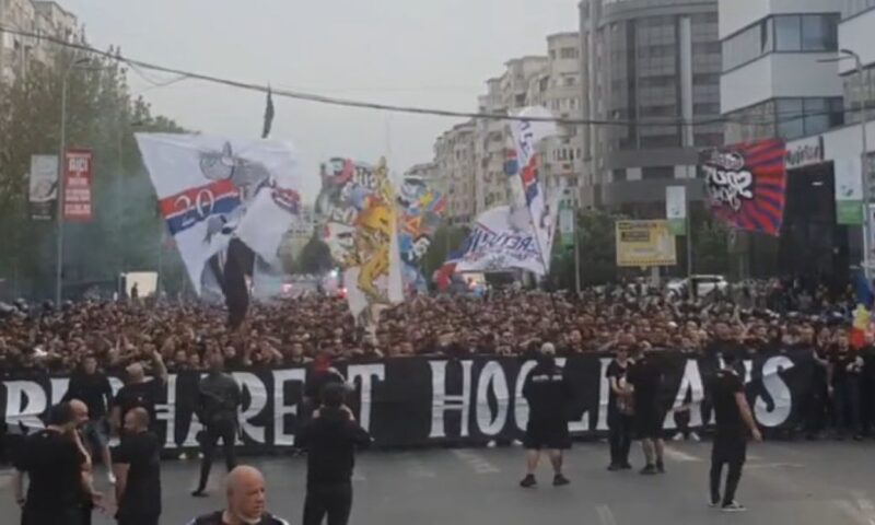 Ultrași ai Stelei, reținuți după ce au capturat un banner important din Peluza "Cătălin Hîldan"
