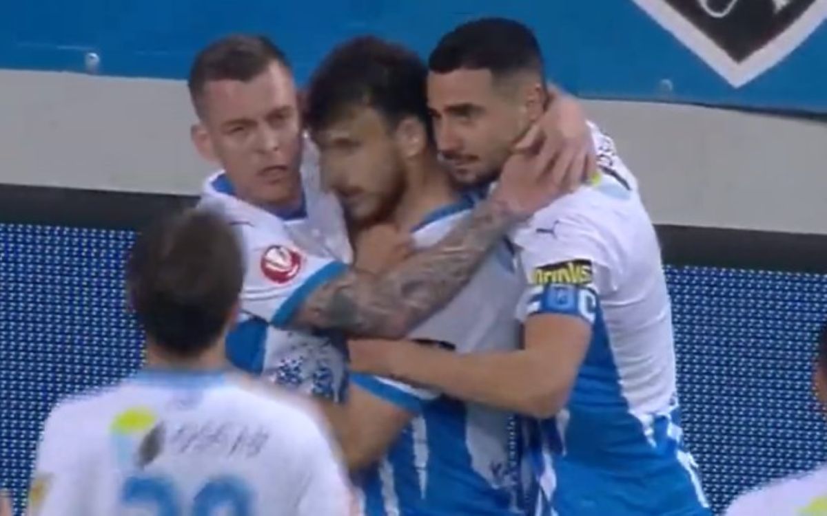 U Craiova a învins-o pe CFR Cluj, scor 2-0, și a egalat în clasament liderul U Cluj