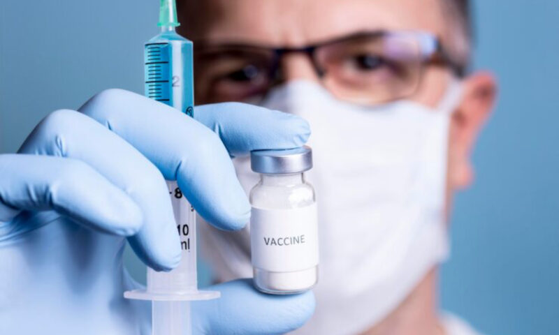 Vaccinul universal creat de algoritmi a oferit rezultate modeste la primele teste. Ce urmează pentru tehnologia viitorului