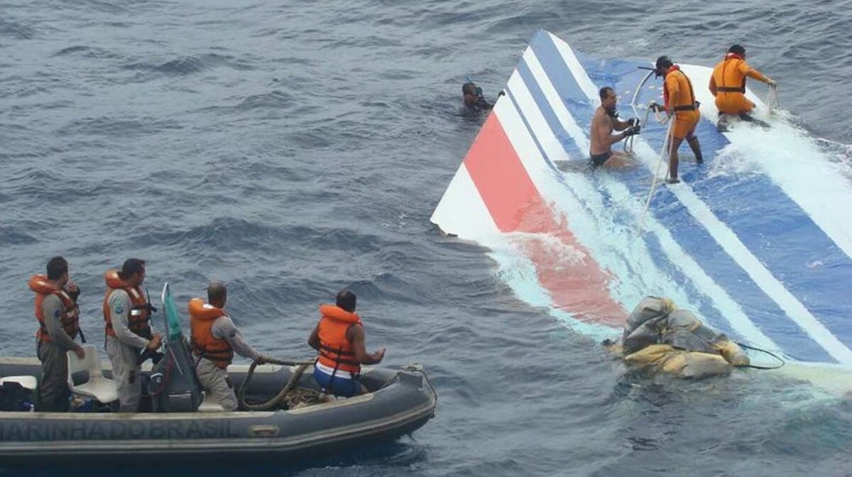 Airbus și Air France, vinovate pentru accidentul aviatic din 2009, soldat cu 228 de morți, a decis o curte din Franța