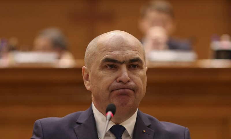 Claudiu Manda, către Ilie Bolojan: V-aţi prezentat ca un om serios, riguros, scrupulos. În realitate, v-aţi dovedit un mincinos