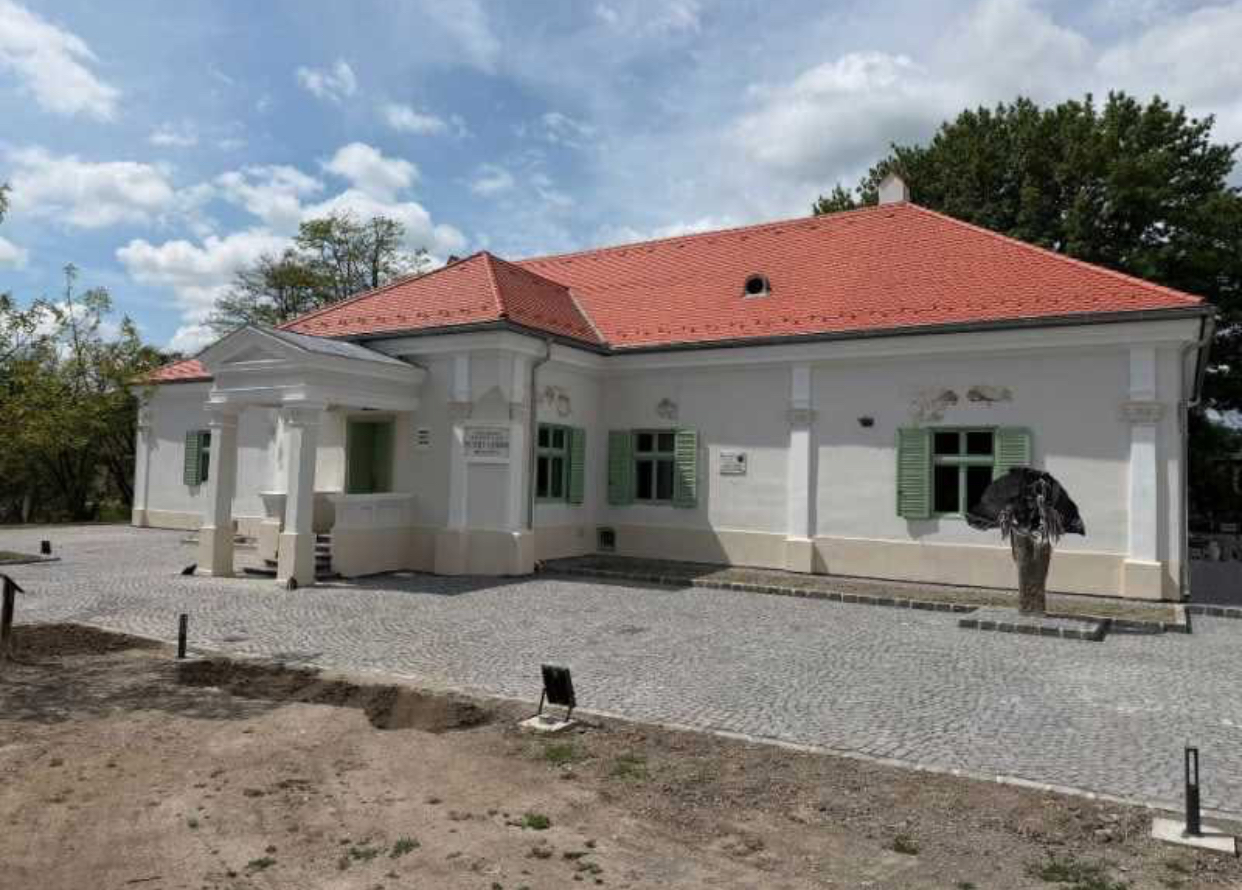 Conacul Gyárfás