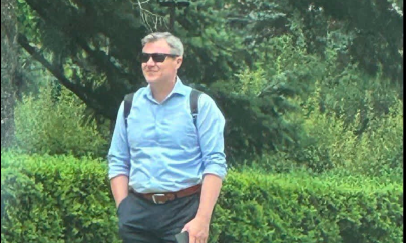 Exclusiv. Un fost şef de la SIS, bănuit într-un dosar de scurgere de informaţii. Acesta ar administra canale de Telegram