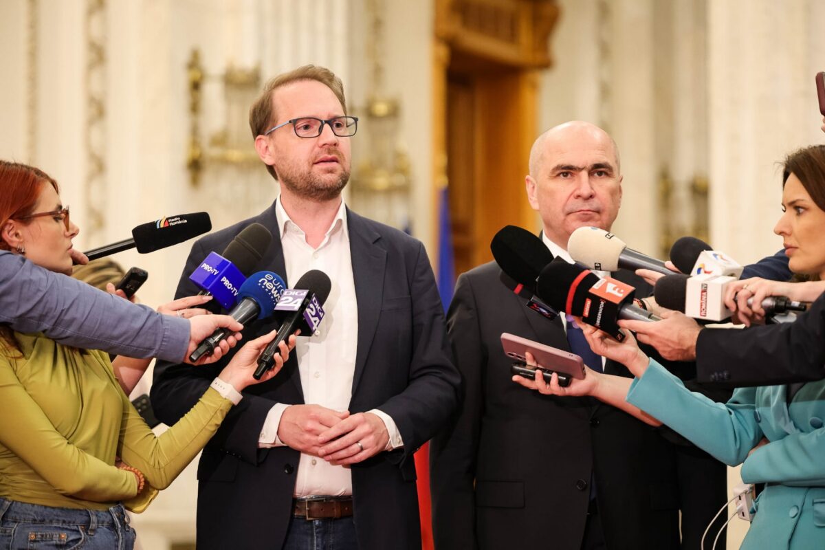 Dominic Fritz a exclus revenirea la guvernare cu PSD. Soluțiile propuse de USR