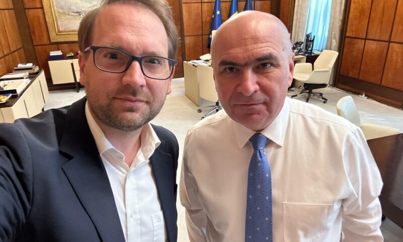 Falimentul României bate la ușă. Cine trădează poporul român în plină criză economică