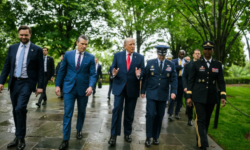 Trump ridică miza în discuțiile cu Iranul și fixează linia roșie: Nicio armă nucleară. Nu cred că au de ales